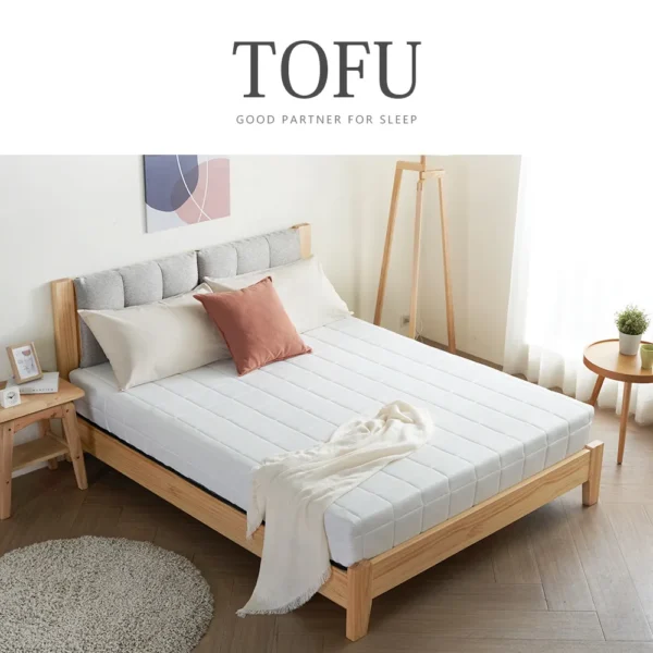 H&D 東稻家居格子銀離子抗菌硬式獨立筒床墊 -5尺雙人 2.4mm線徑彈簧